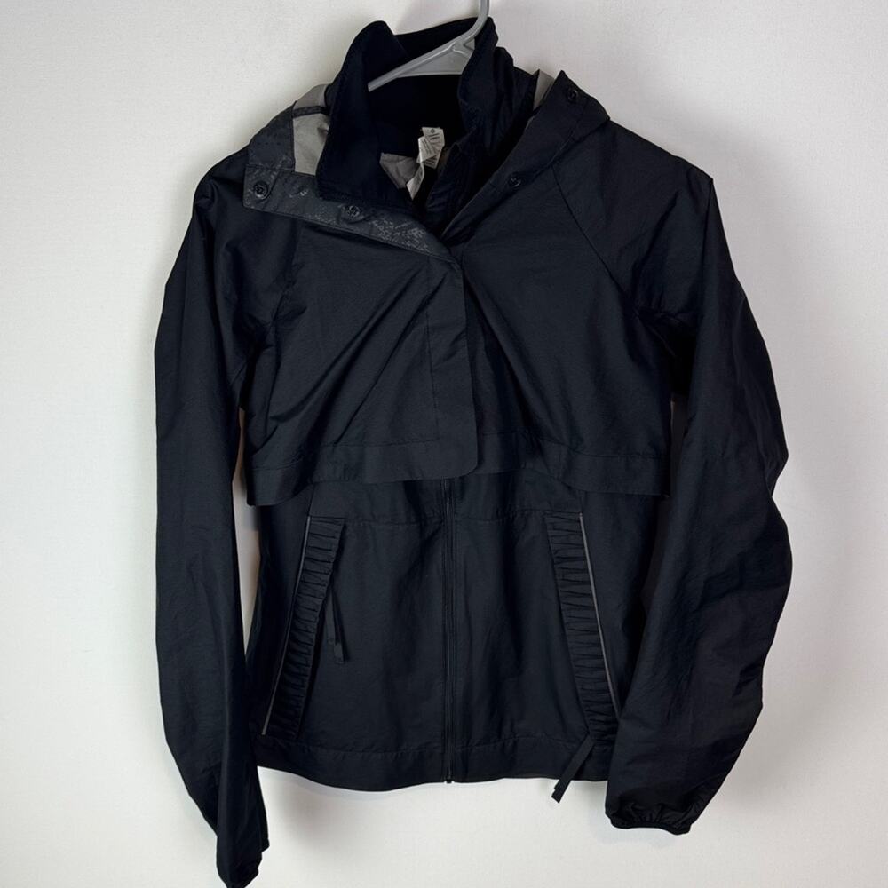 Lululemon Windbreaker - Women's 6